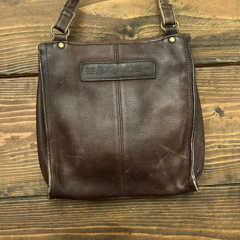 Fossil Vintage Brown Leather Crossbody Purse Key Zip Pull Genuine Leather